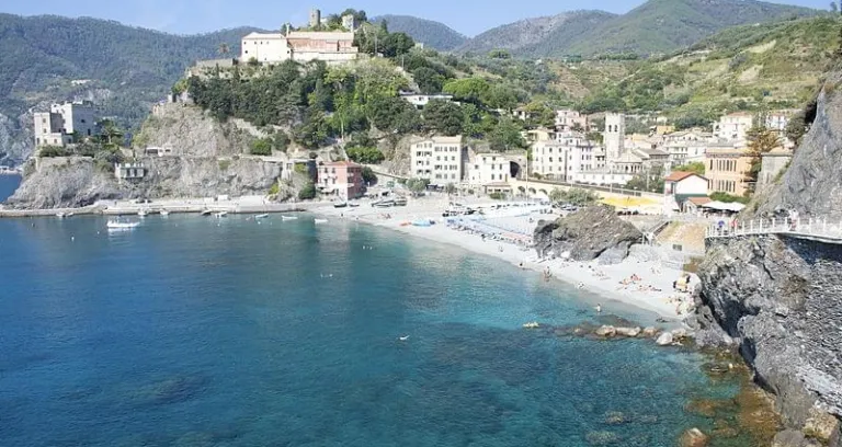 monterosso al mare panorama convento dei cappuccini