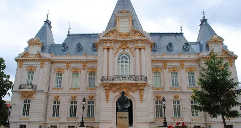 Muzeul de ArtÄ Craiova (Palatul Jean Mihail)