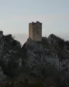 Ferrazzano e Oratino, Castello d'Evoli