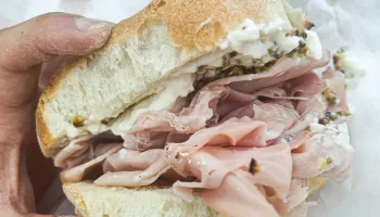 Panino alla mortadella