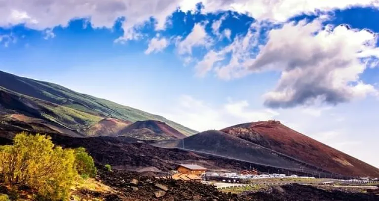 vulcano montagna lava etna sicilia 1