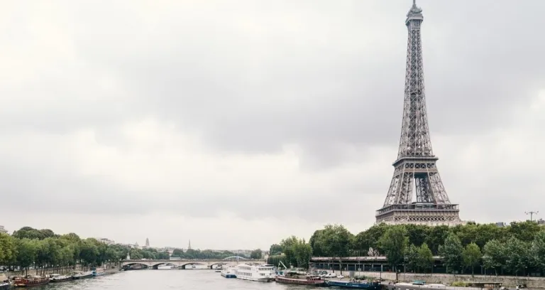 Architettura Torre Eiffel Parigi