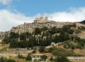 Petralia Soprana: cosa vedere, dove mangiare e cosa fare la sera