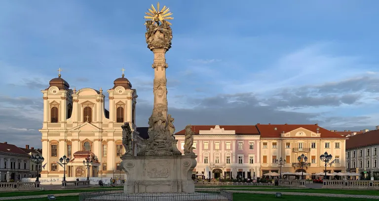 Piața unirii timișoara Colonna della Santa Trinità