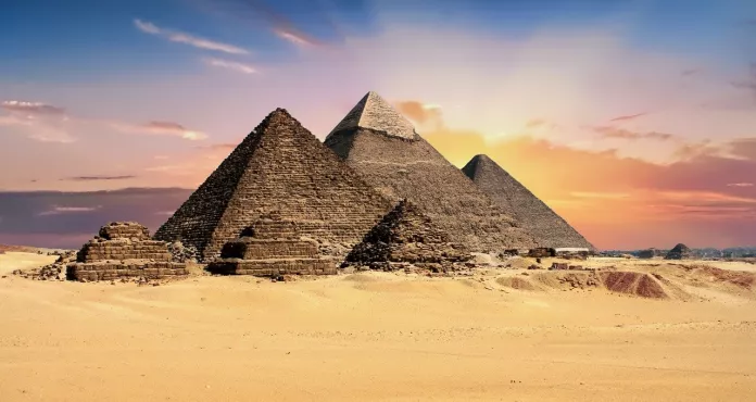 Piramidi Egitto Giza Archeologia 3