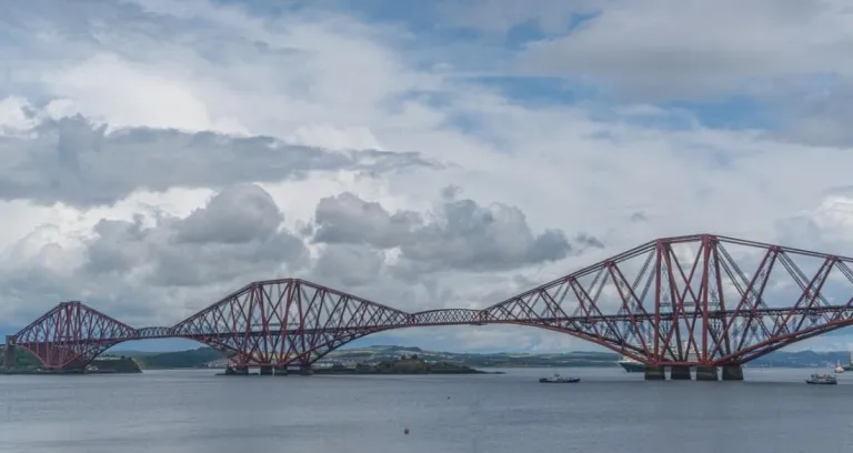 Ponte Avanti Edimburgo Scozia