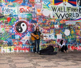 Muro di John Lennon