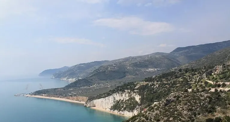 Puglia Coastline Panoramio 14