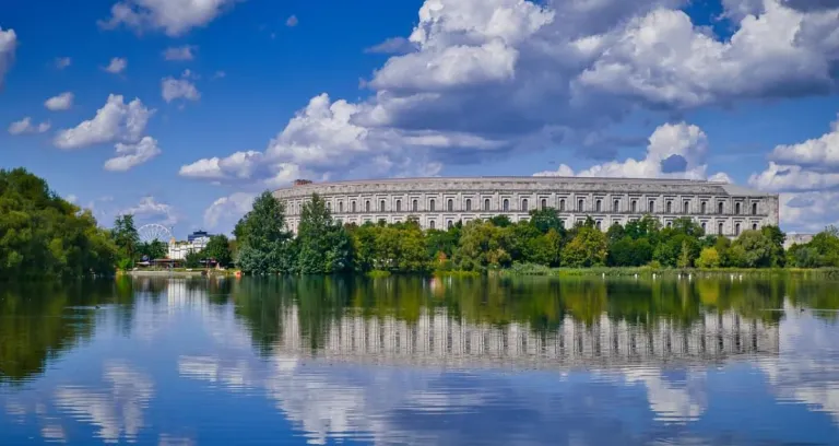 Sala Congressi Architettura Lago 2