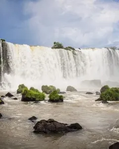 Saltos del Monday