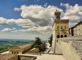San Marino: cosa vedere in un giorno, dove mangiare e cosa fare la sera