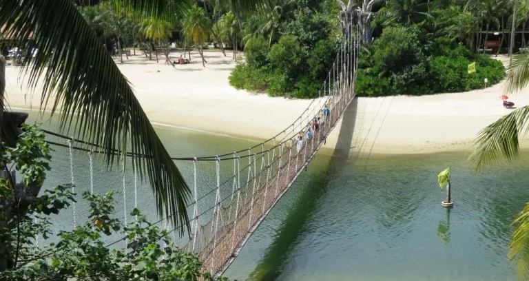 Sentosa Spiaggia Singapore 3