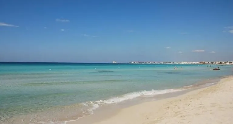 spiaggia di torre lapillo