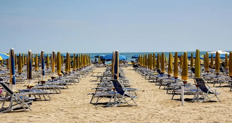 Spiaggia Mare Vacanza Estate Acqua