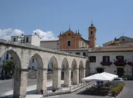 Sulmona: cosa vedere, dove mangiare e cosa fare la sera