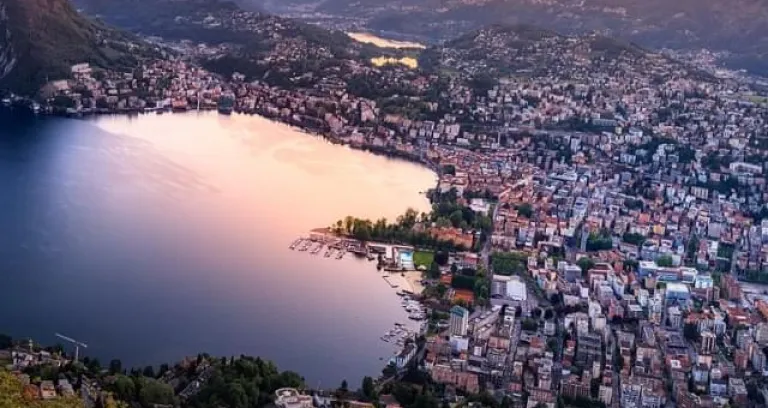 tramonto sul lago di lugano