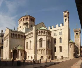 Piazza Duomo e Duomo di San Vigilio