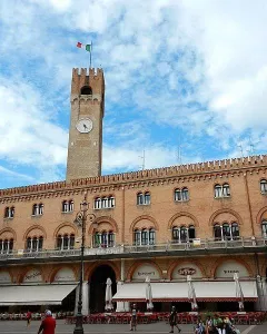 Palazzo del Podestà e Torre Civica