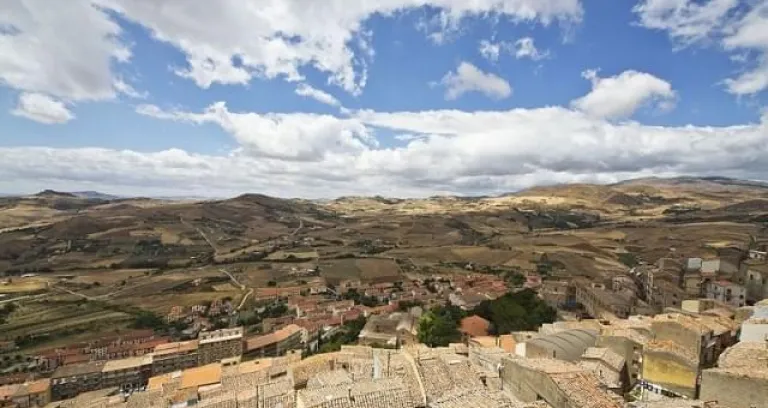 vista di gangi dall alto