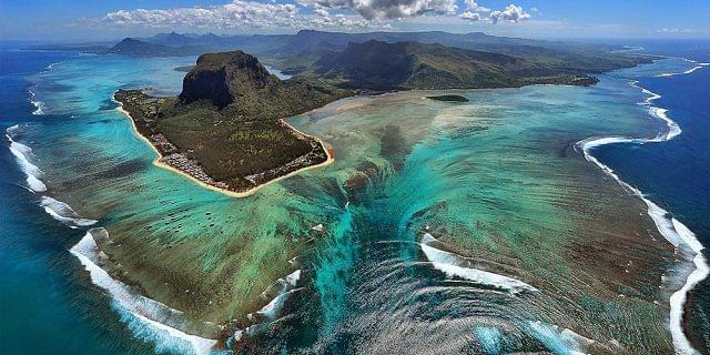 04 cascate sottomarine mauritius