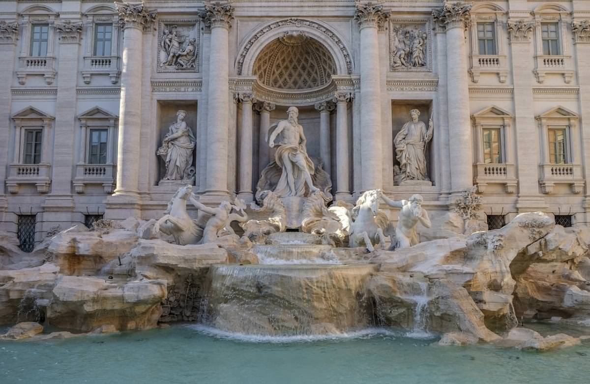 fontana di trevi roma