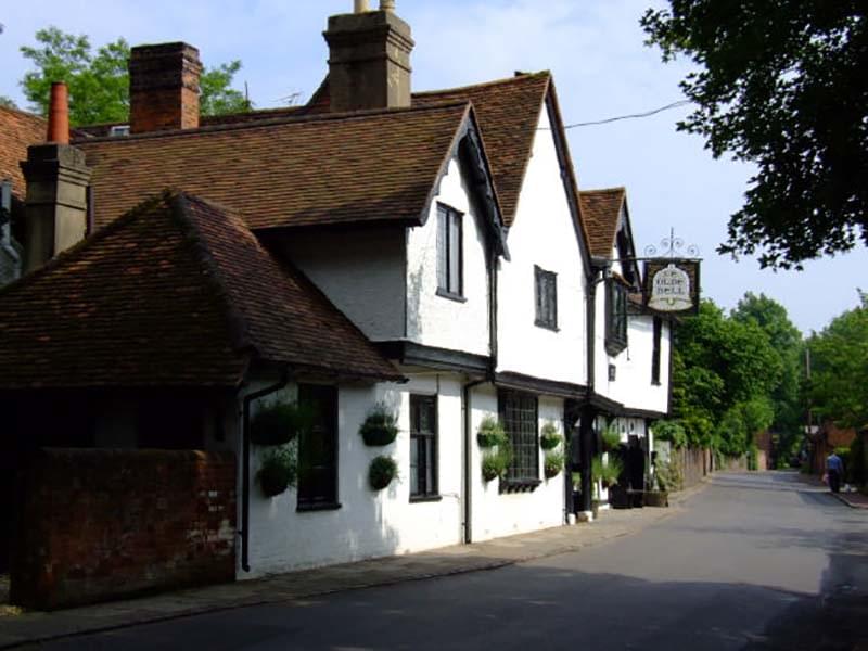 The Olde Bell