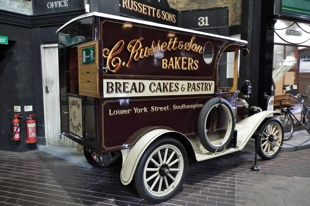 1914 ford model t panel van