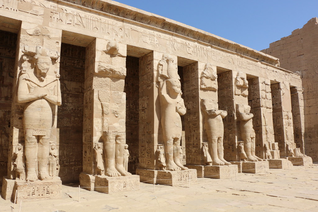 1st courtyard medinet habu luxor egypt 2015