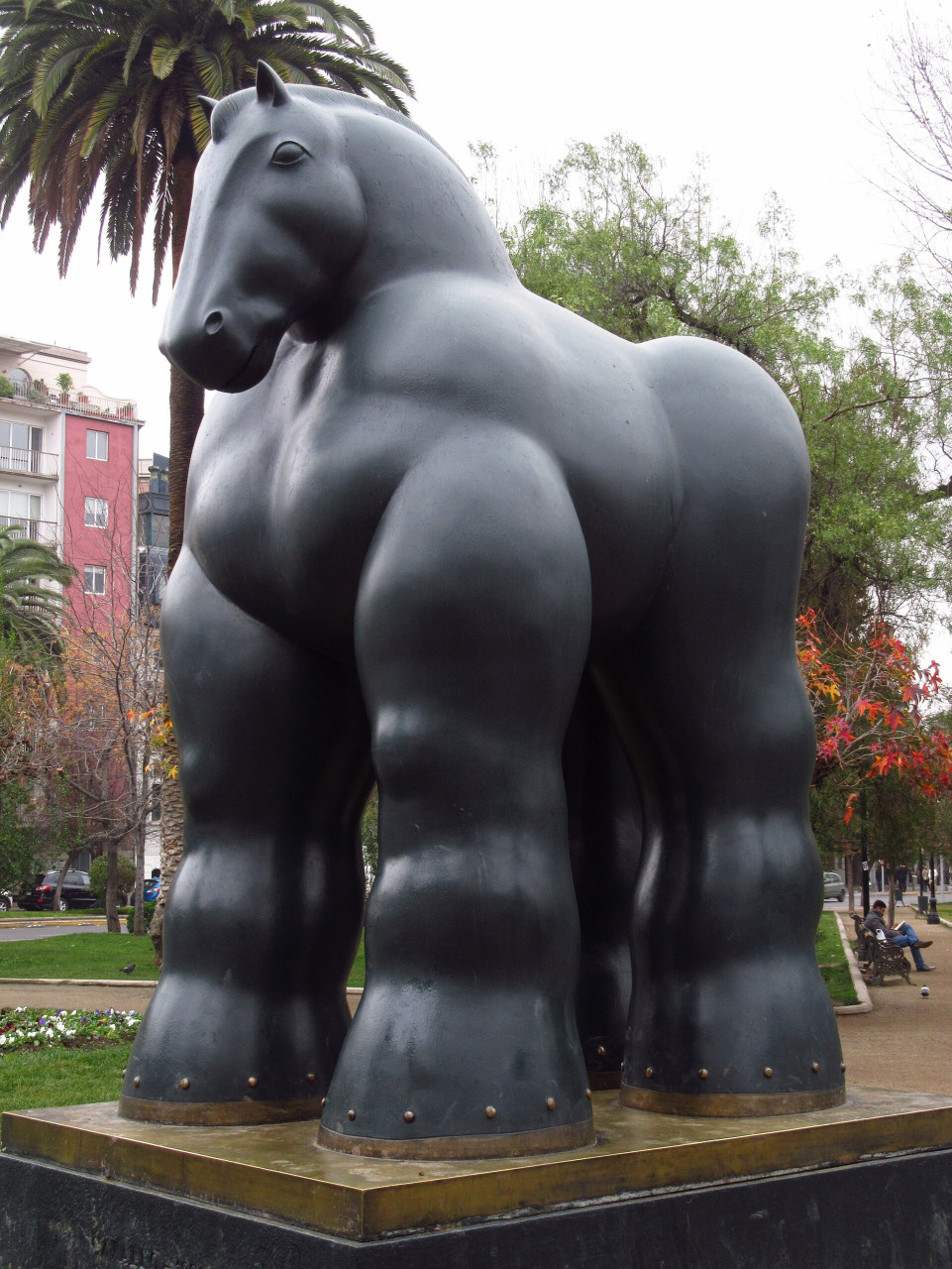 2017santiagodechile elcaballo esculturadefernandobotero parqueforestal
