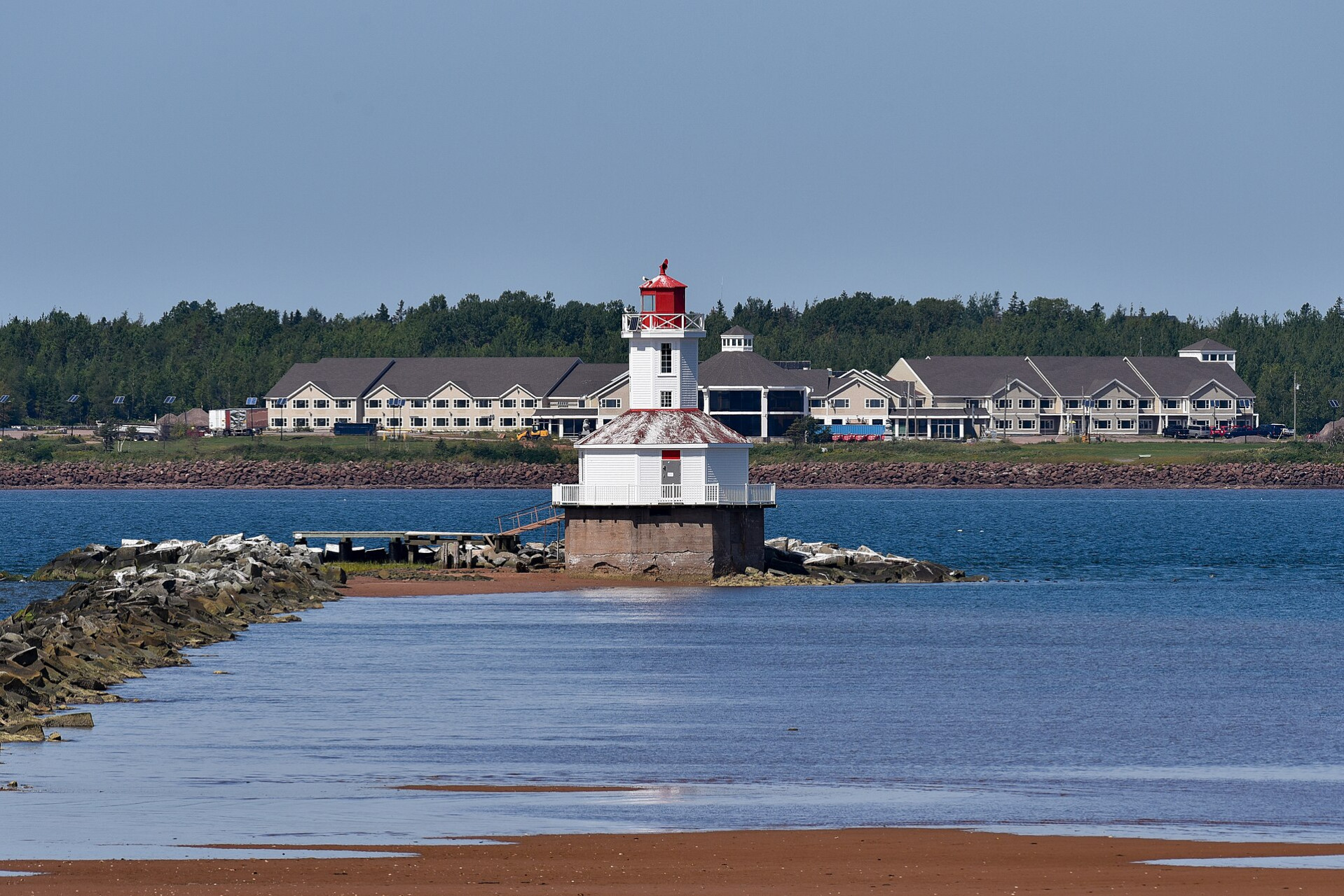 2023 08 29indianheadlighthouseinbedequebay peicanada