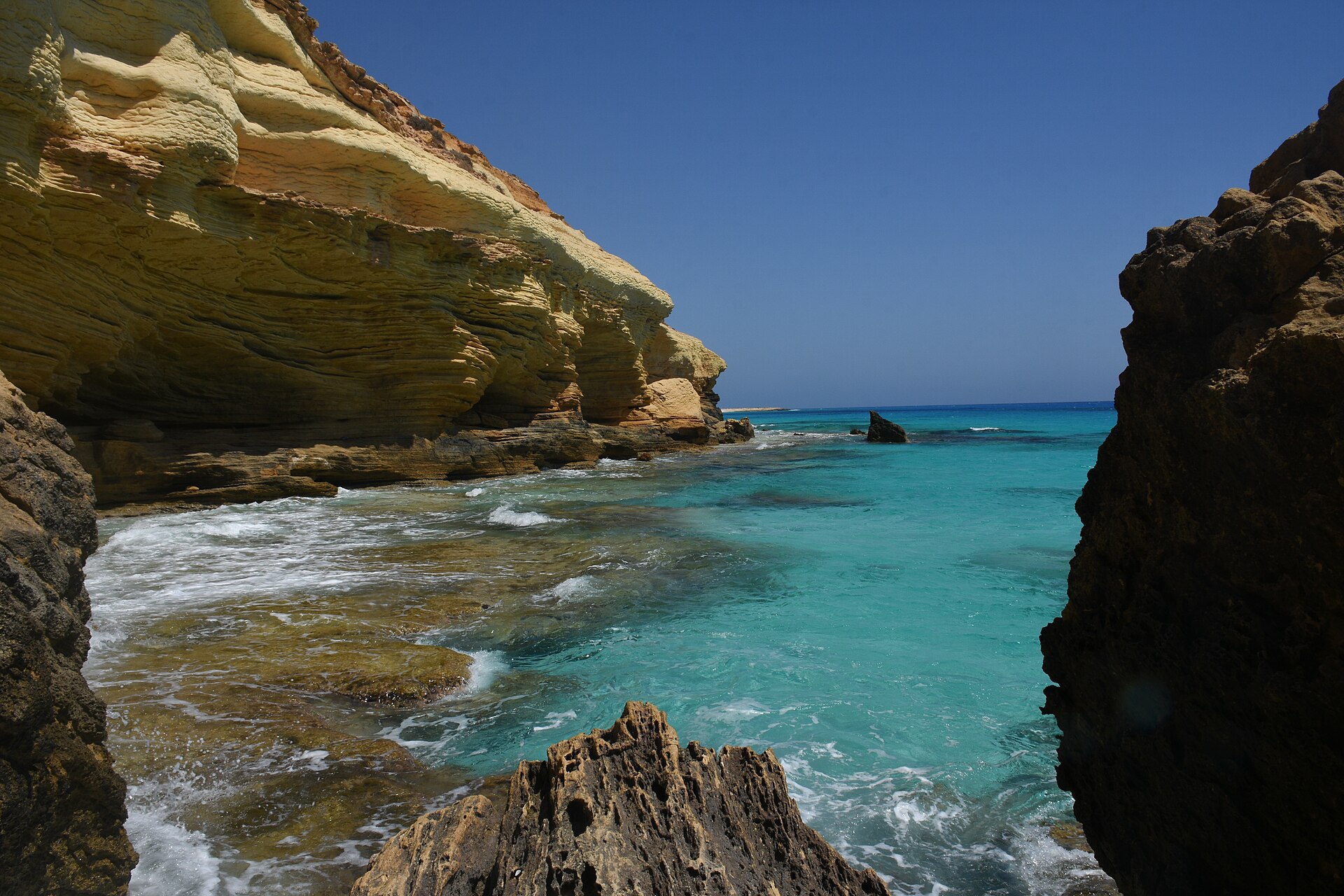 Piscina naturale di Marsa Nayzak
