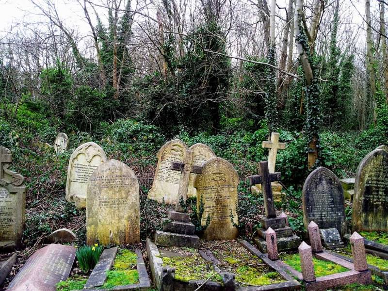 4 highgate cemetery