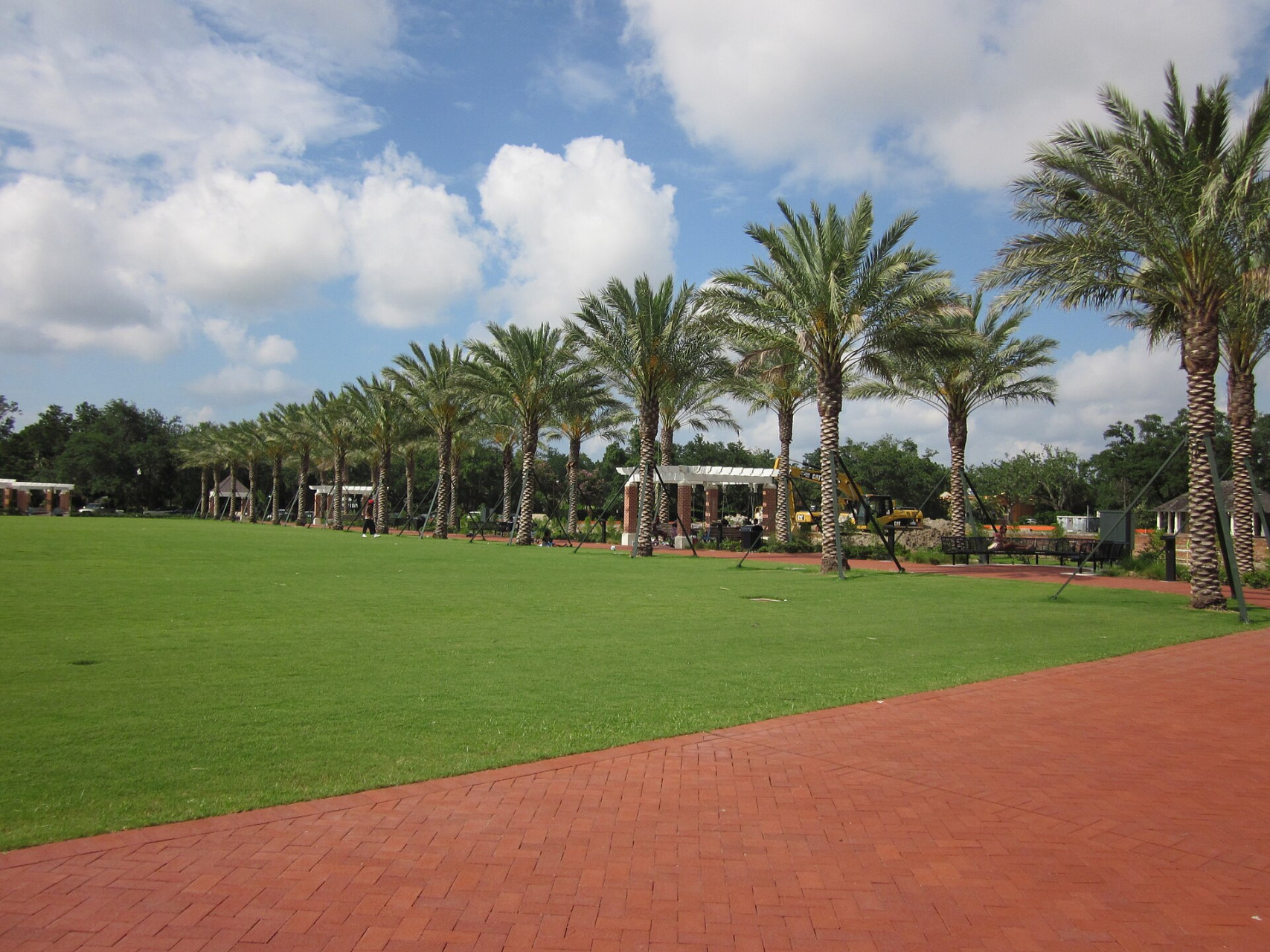 4thcityparknolagreatlawnpalms