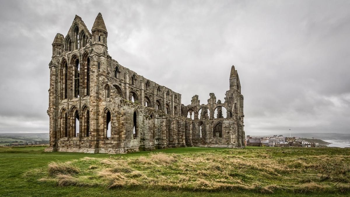 abbazia di whitby dracula 1