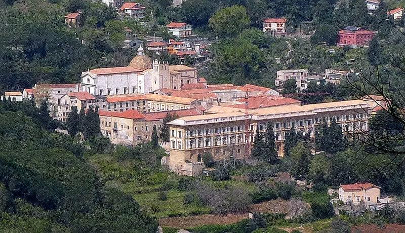 abbazia san martino delle scale