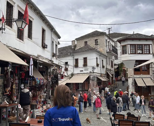 Veronica Fontana - Albania