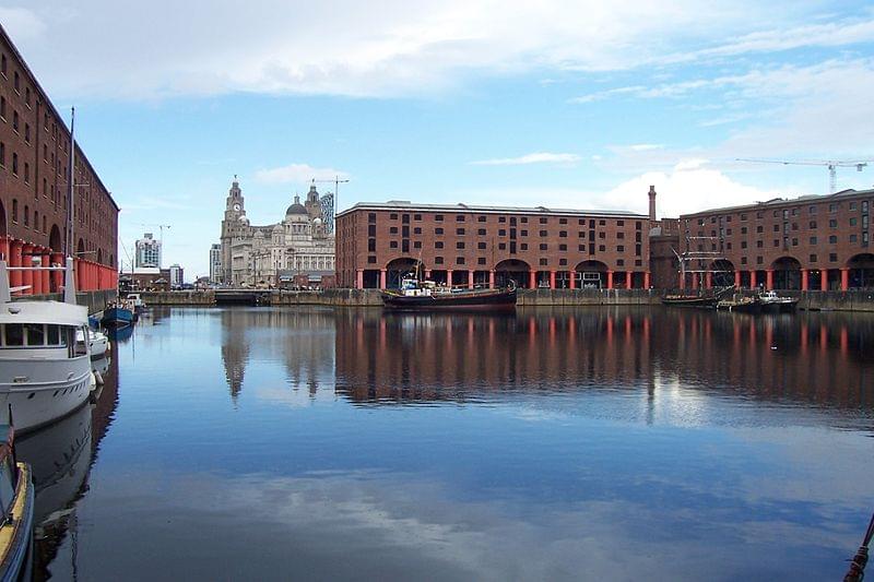 albert dock liverpool 1