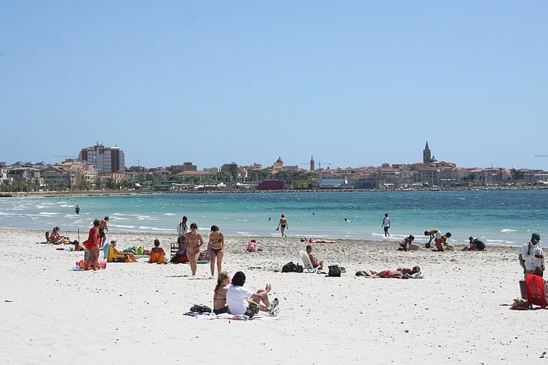 alghero dalla spiaggia del lido 1