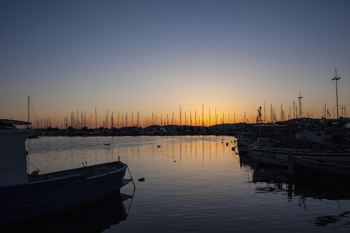 alghero porto tramonto panorama 1