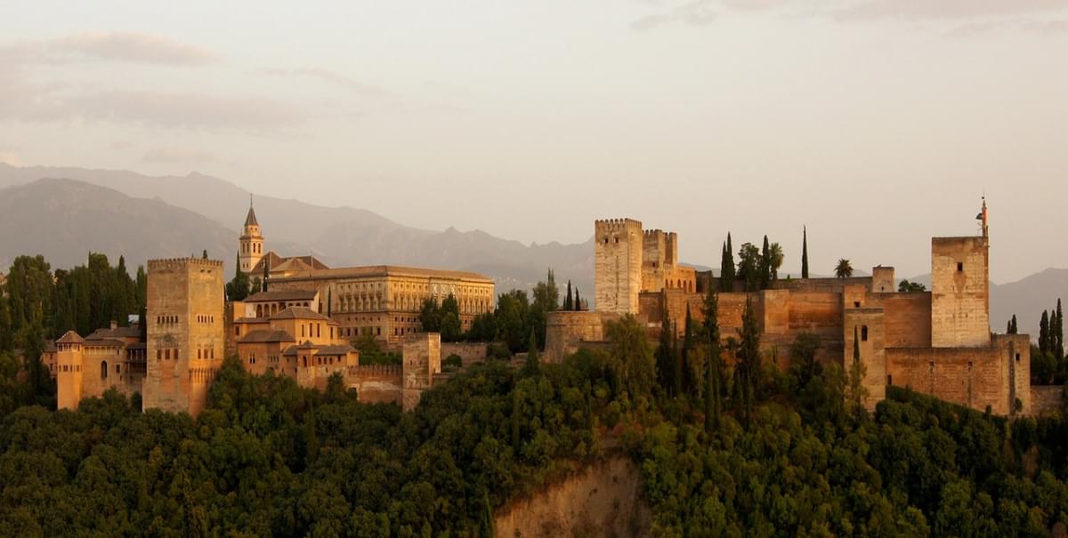 alhambra castello