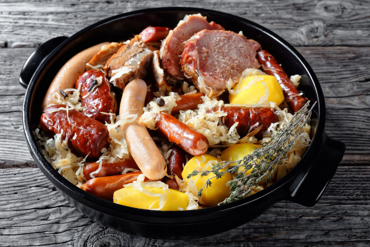 alsace dish sour cabbage stew with meat pork loin bacon sausages potato cooked white wine thyme