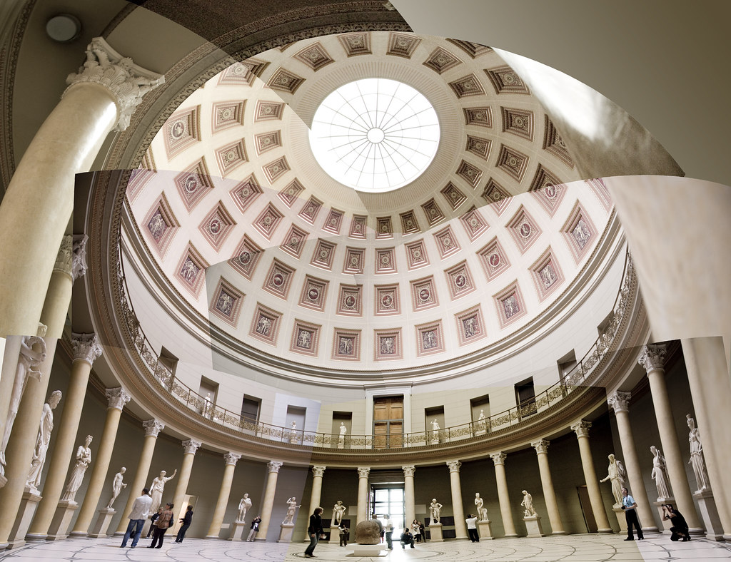 altes museum dome interior pano attempt