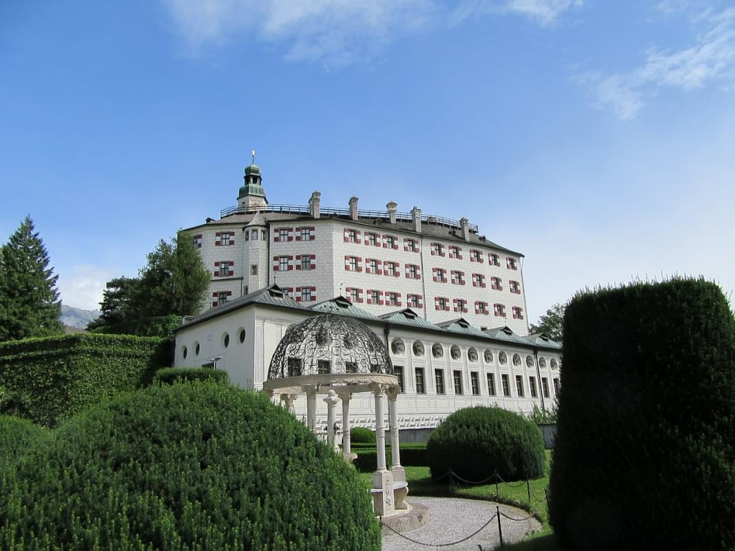 ambras innsbruck austria castello 1