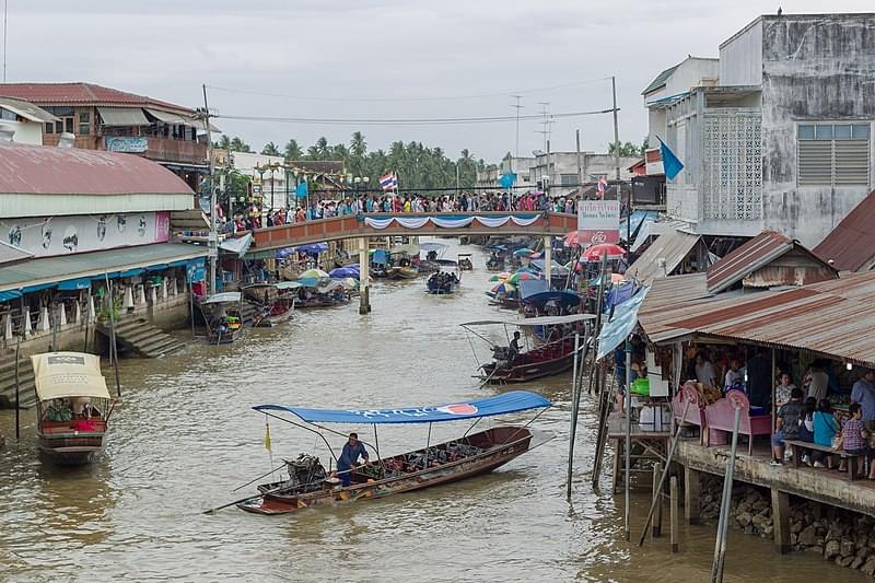 amphawa floating market ii