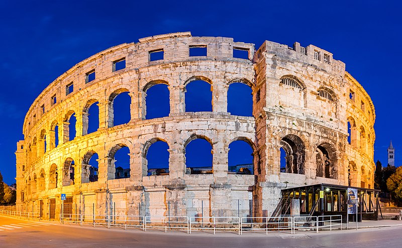 anfiteatro de pula croacia 2017 04 17 dd 58 63 hdr pan