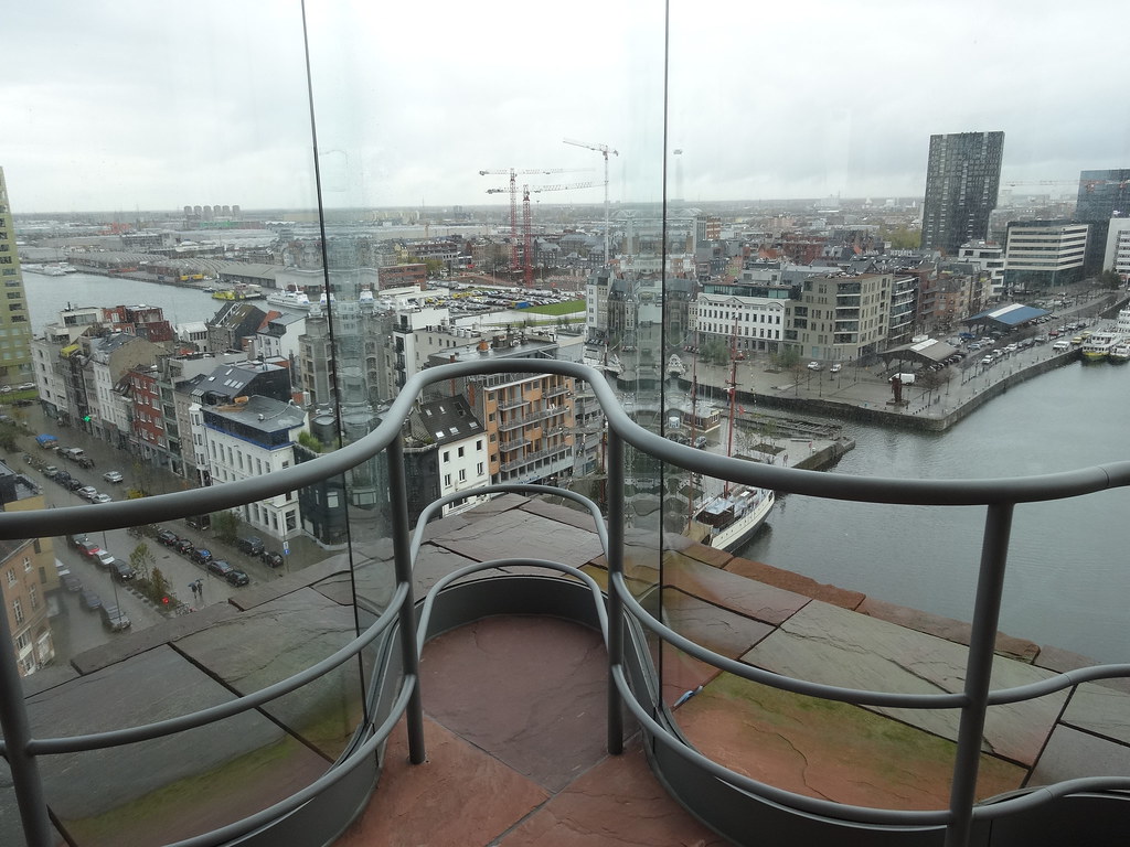 vista dal tetto del museum aan de stroom di anversa