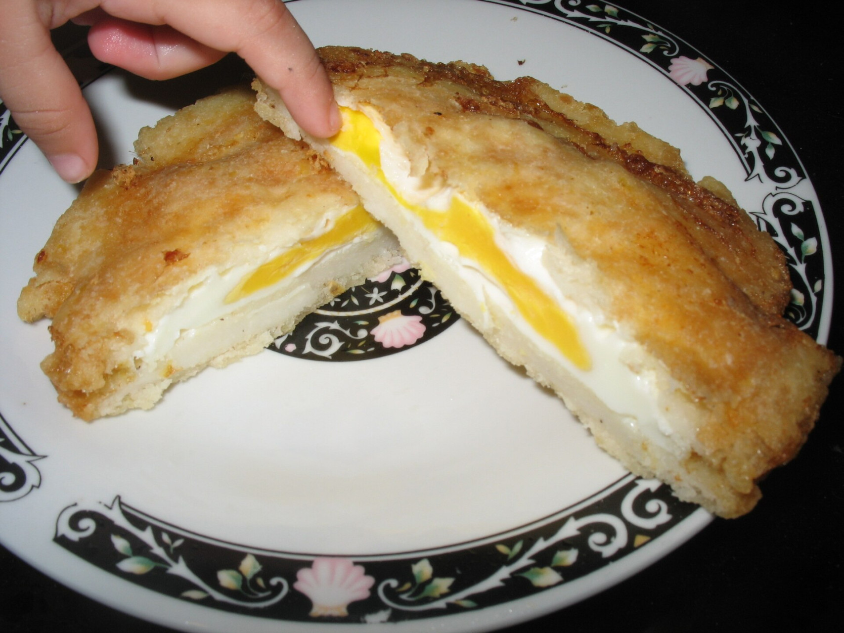 arepadehuevopordentro