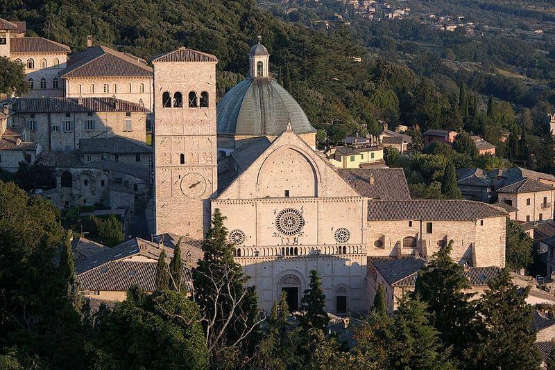 assisi veduta dalla rocca maggiore san rufino