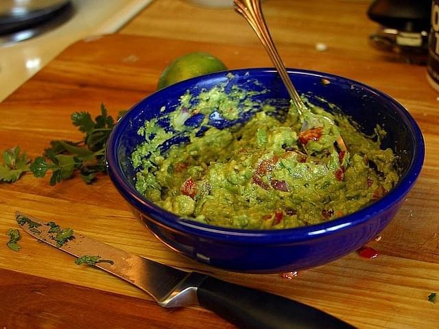 avocado guacamole drink cibo