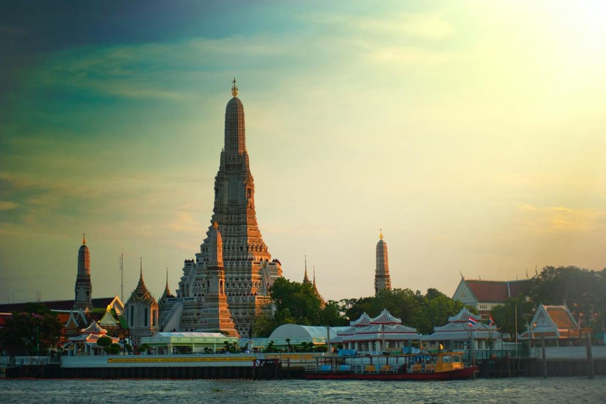 che ore sono a bangkok ora